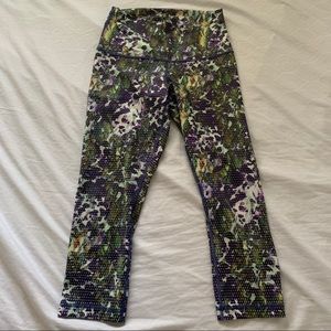 Lululemon cropped leggings